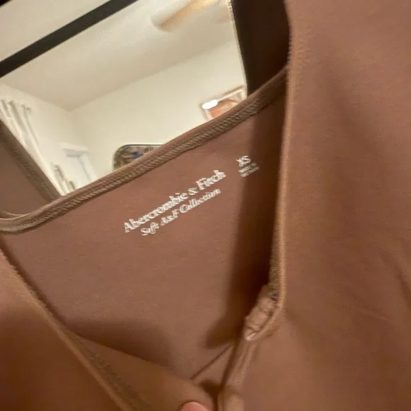 Abercrombie & Fitch LIGHT Brown Square Neck Bodysuit: Size XS - Picture 5 of 5